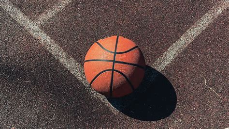 Баскетбольный корт