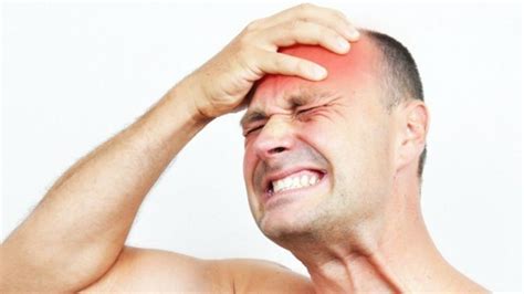 Болит голова после удара