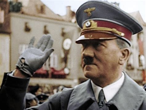 Гитлер фото в цвете