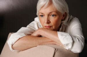 Депрессия симптомы у женщин после 50