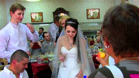 Жених ударил невесту на свадьбе