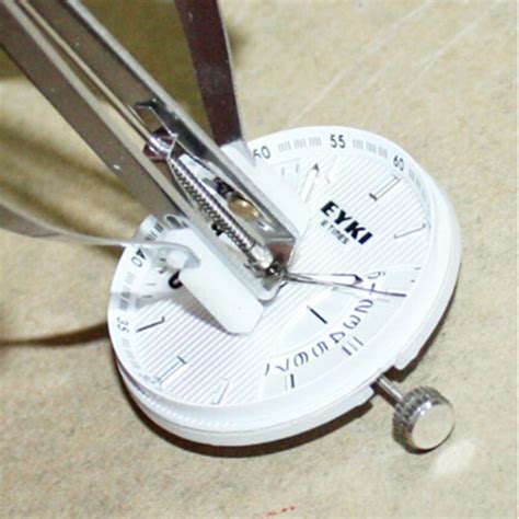 Инструмент для ремонта часов