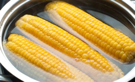 Как отварить кукурузу в початках в домашних условиях в кастрюле