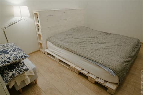 Как сделать кровать из подручных материалов