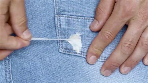 Как убрать жвачку с джинс