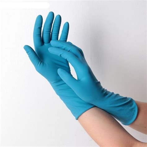 Какие перчатки лучше нитриловые или виниловые