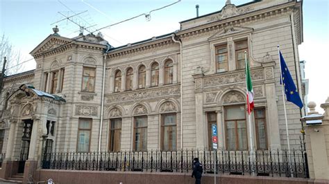 Посольство россии в италии