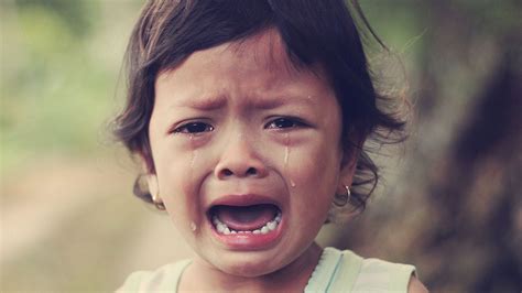 Ребенок постоянно плачет