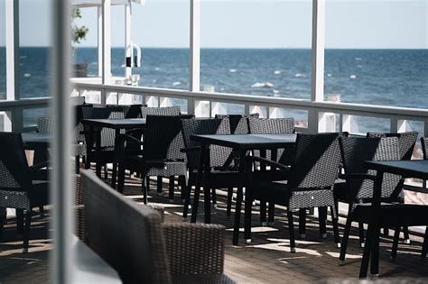 Ресторан на берегу финского залива