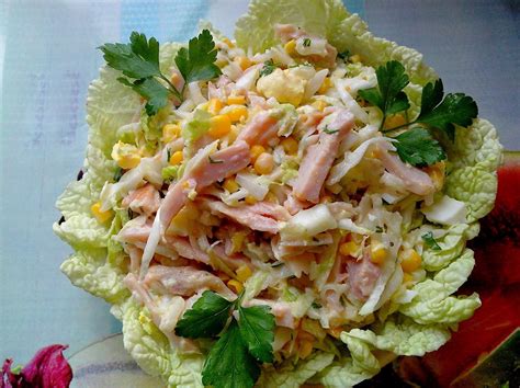 Рецепт салата с копченой куриной грудкой