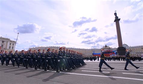 Санкт петербург парад