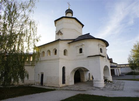 Старицкий монастырь