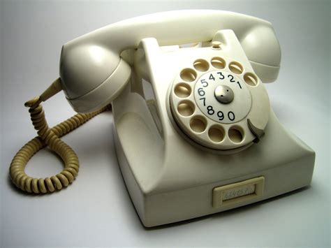 Телефон старый