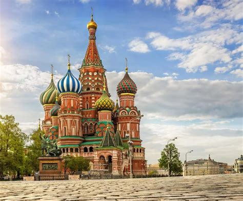 Топ 10 мест в москве которые стоит посетить летом