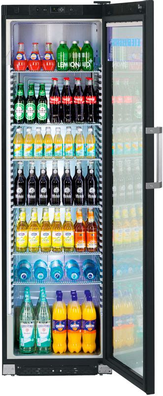 Холодильник ока с устройством для напитков