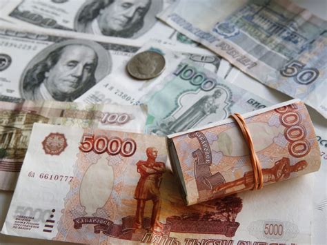 2000 долларов в рублях на сегодня в россии сколько будет