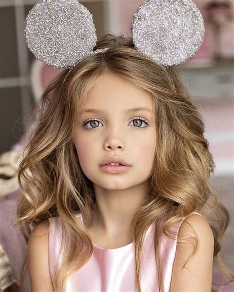 Cute child model