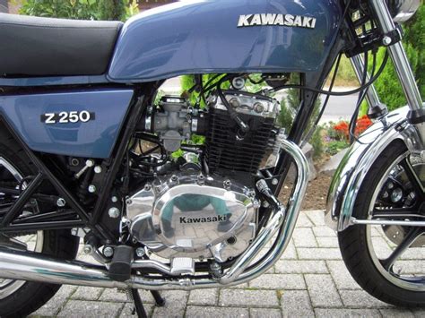 Kawasaki z250