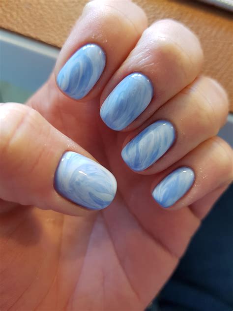 Sky nails